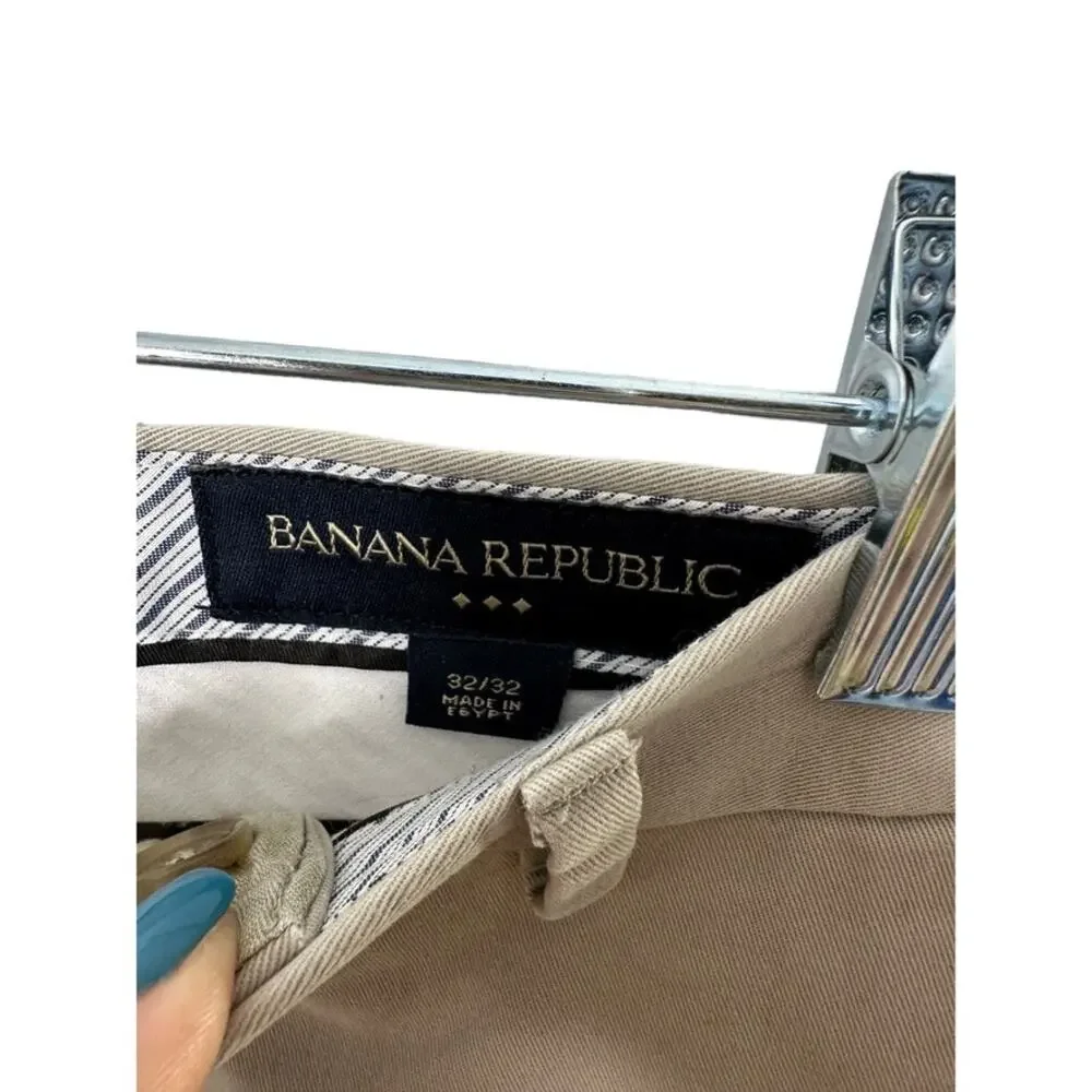 Banana Republic Khaki Flat Front Pants Men's 32x31